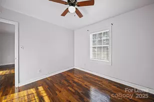 2621 Druid Hls Wy, Charlotte, NC 28206 - Photo 9