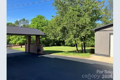 157 N Main Street, Bostic, NC 28018 - Photo 9