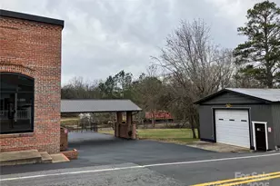 157 N Main St, Bostic, NC 28018 - Photo 9