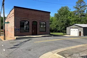 157 N Main St, Bostic, NC 28018 - Photo 5