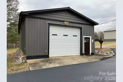 157 N Main Street, Bostic, NC 28018 - Photo 13