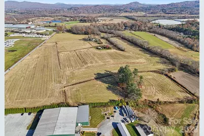 32 School House Road, Mills River, NC 28759 - Photo 3