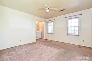 1810 Sabrina Ct, Charlotte, NC 28210 - Photo 19