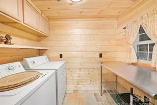 34 Mccurry Rd, Burnsville, NC 28714 - Photo 11