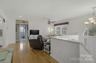 58 W Highland Ave, Granite Falls, NC 28630 - Photo 9