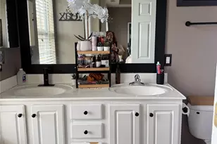 6730 Mallard Park Dr, Charlotte, NC 28262 - Photo 19