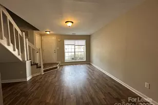 6354 Windsor Gate Ln, Charlotte, NC 28215 - Photo 3