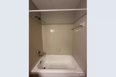 6354 Windsor Gate Lane, Charlotte, NC 28215 - Photo 15