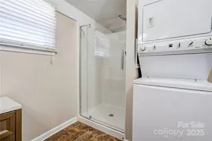 218 E Main St, Lawndale, NC 28090 - Photo 19