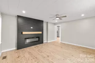 321 S Myrtle School Rd, Gastonia, NC 28052 - Photo 9