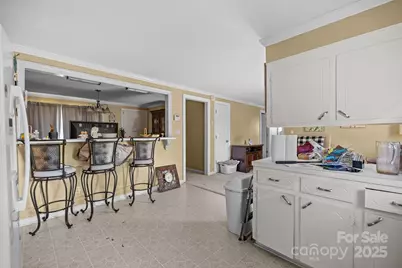 1100 Avondale Road, Lowell, NC 28098 - Photo 11