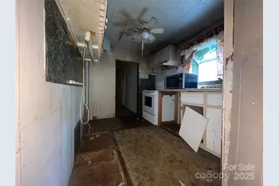 98 Lower Glady Fork Road, Candler, NC 28715 - Photo 7