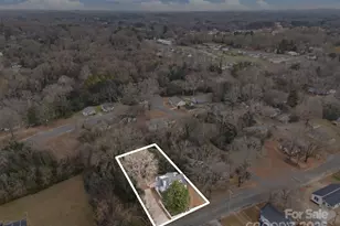 1035 Gibson St, Albemarle, NC 28001 - Photo 21