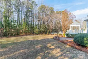 2260 Wynbourne Dr, Gastonia, NC 28056 - Photo 11