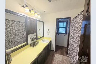 709 Woodside Drive, Kings Mountain, NC 28086 - Photo 11