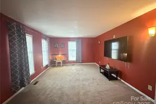 709 Woodside Dr, Kings Mountain, NC 28086 - Photo 9