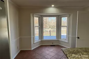 307 Fallingbrook Dr, Belmont, NC 28012 - Photo 9