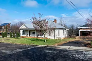 335 Eastview St, Morganton, NC 28655 - Photo 3