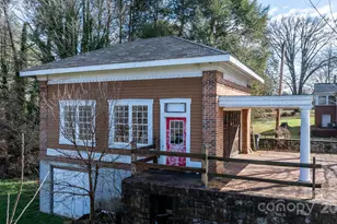 335 Eastview St, Morganton, NC 28655 - Photo 7