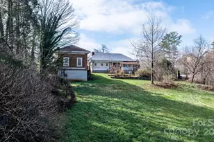 335 Eastview St, Morganton, NC 28655 - Photo 11