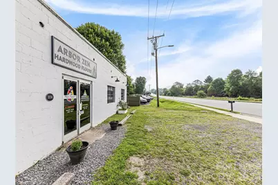 3156 US 70 Highway, Black Mountain, NC 28711 - Photo 7