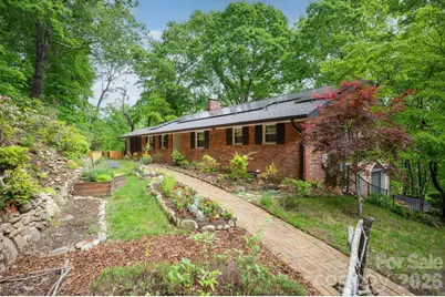 200 Allen Mountain Drive, Black Mountain, NC 28711 - Photo 1