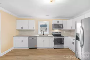 636 Central Dr NW, Concord, NC 28027 - Photo 5