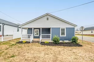 636 Central Dr NW, Concord, NC 28027 - Photo 1