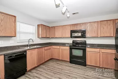 1532 April Knoll Court, Huntersville, NC 28078 - Photo 11