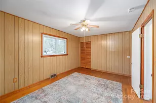 145 Killian St, Waynesville, NC 28786 - Photo 17