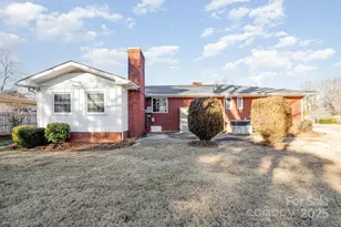 1213 Edgedale Dr, Salisbury, NC 28144 - Photo 7