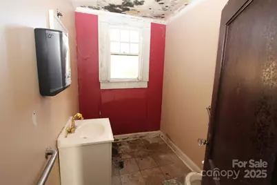 503 Morven Road, Wadesboro, NC 28170 - Photo 17