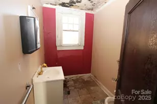 503 Morven Rd, Wadesboro, NC 28170 - Photo 17