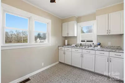 412 Ridge Street, Stanley, NC 28164 - Photo 9