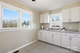 412 Ridge St, Stanley, NC 28164 - Photo 9