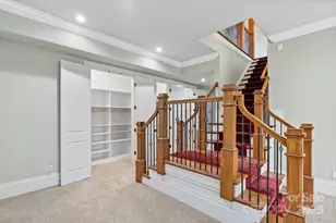 14 Landsdowne Ct, Asheville, NC 28803 - Photo 39