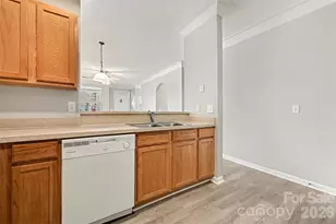 2318 Brendon Patrick Ct, Charlotte, NC 28262 - Photo 7