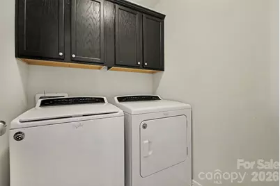 10004 Michael Crossing Drive, Charlotte, NC 28213 - Photo 19