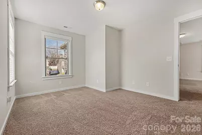 10004 Michael Crossing Drive, Charlotte, NC 28213 - Photo 21