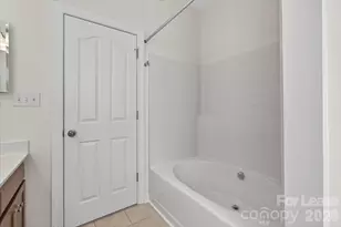 15208 Loire Valley St, Charlotte, NC 28277 - Photo 13