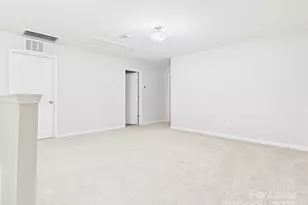 5939 River Mdw Ct, Charlotte, NC 28213 - Photo 13