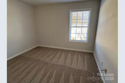 938 Plaza Walk Drive, Charlotte, NC 28215 - Photo 29