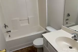 938 Plaza Walk Dr, Charlotte, NC 28215 - Photo 31