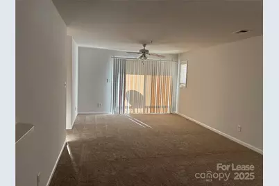 938 Plaza Walk Drive, Charlotte, NC 28215 - Photo 3