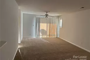 938 Plaza Walk Dr, Charlotte, NC 28215 - Photo 3