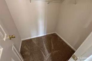 938 Plaza Walk Dr, Charlotte, NC 28215 - Photo 17