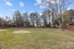 23 Coronet Ln, Hendersonville, NC 28792 - Photo 17