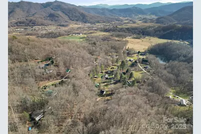 481 Sugar Mountain Road, Waynesville, NC 28785 - Photo 17