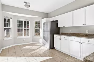 1906 Decatur Ct, Charlotte, NC 28213 - Photo 9