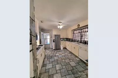 105 Woodlawn Drive, Morganton, NC 28655 - Photo 9